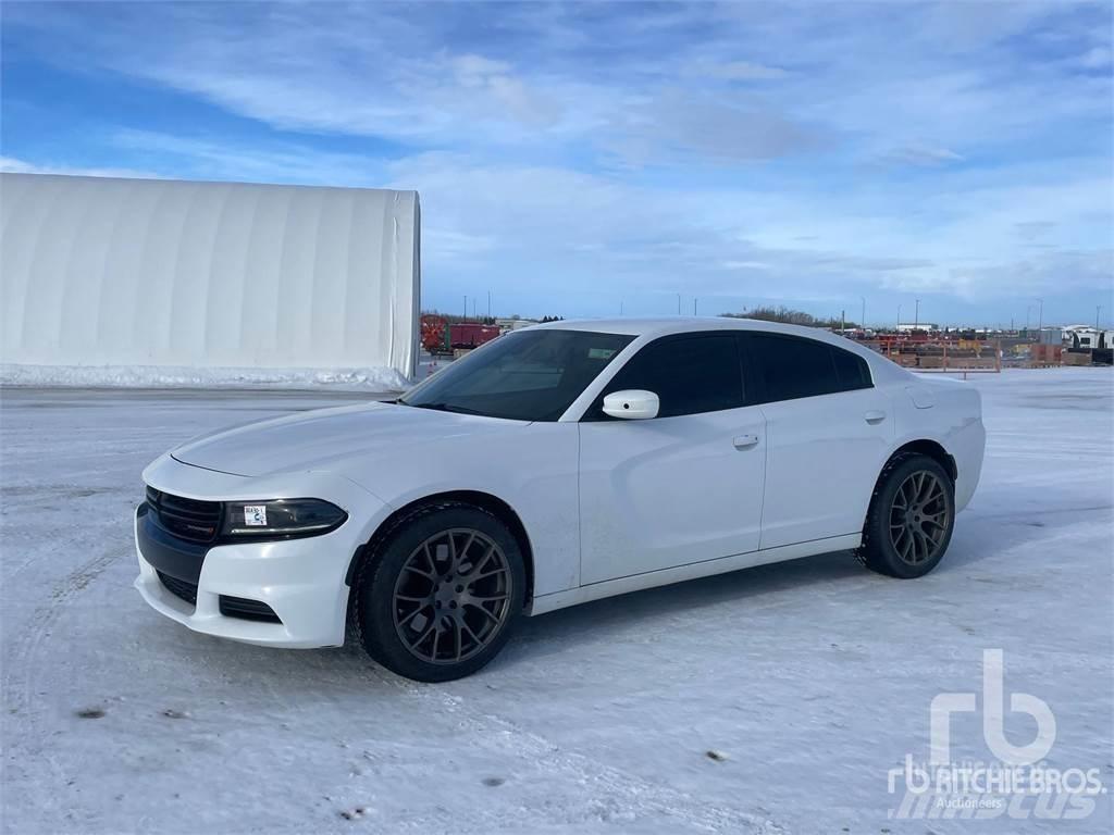 Dodge CHARGER PKWs