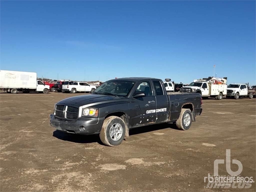 Dodge DAKOTA Pickup/Pritschenwagen