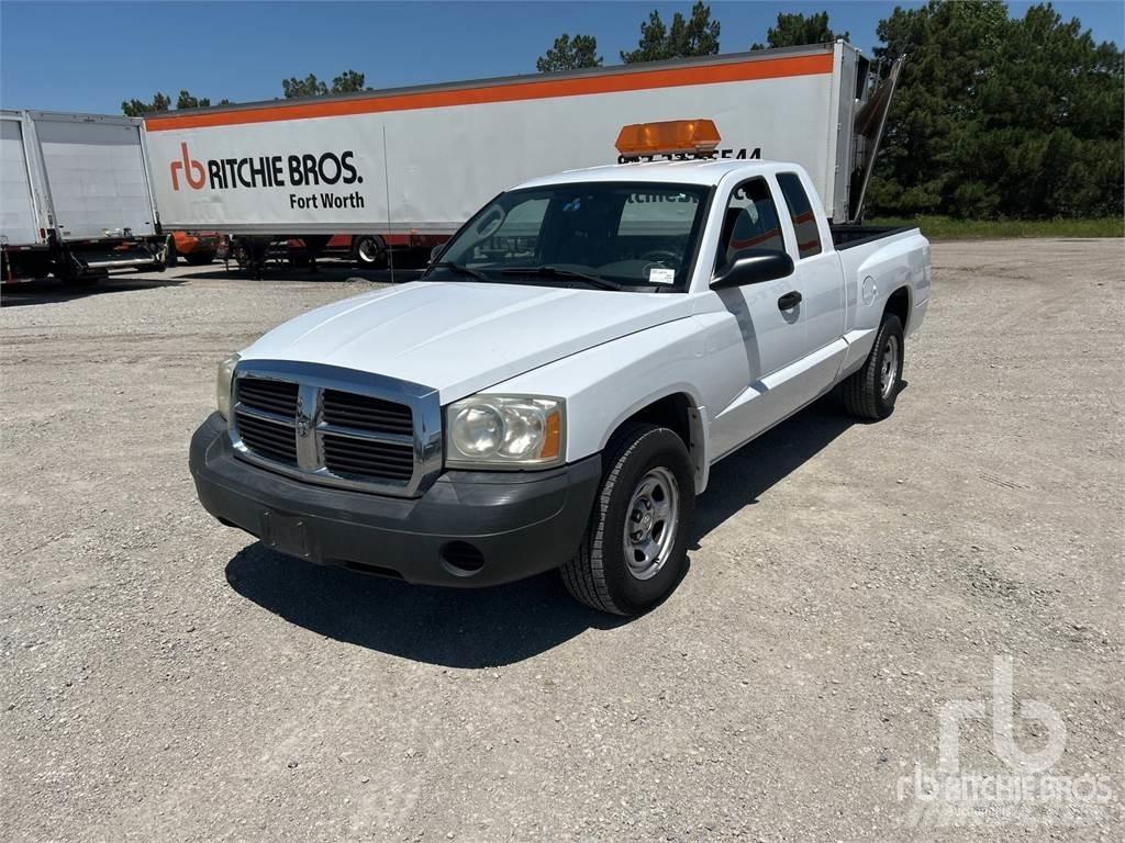Dodge DAKOTA Pickup/Pritschenwagen