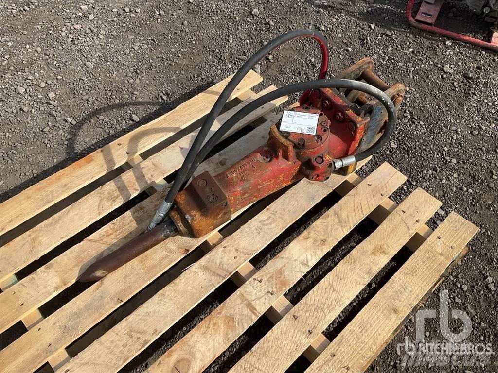Epiroc SB102 Hammer / Brecher