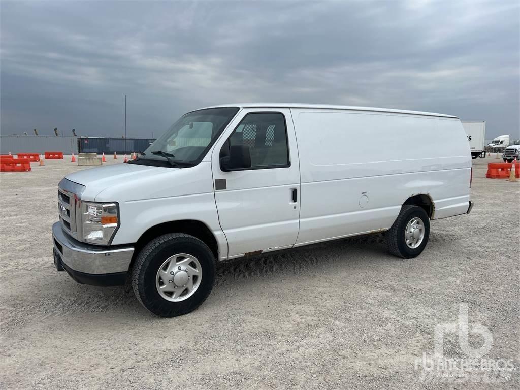 Ford E250 Kühlkoffer
