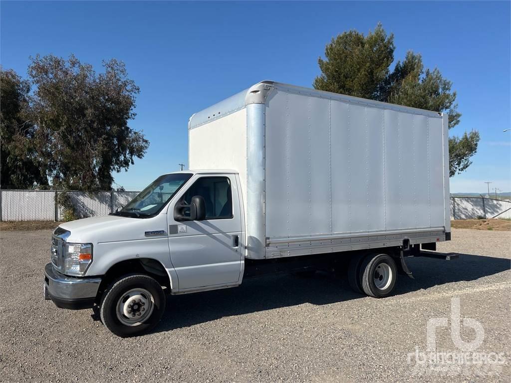 Ford E450 Lieferwagen