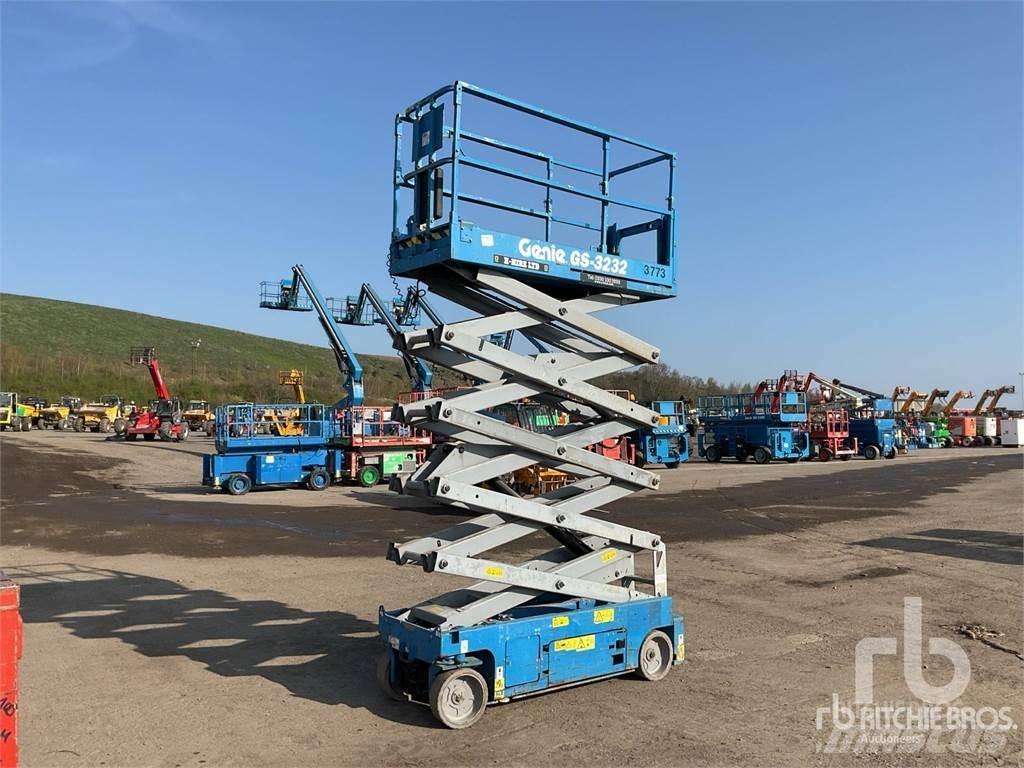 Genie GS3232 Scheren-Arbeitsbühnen
