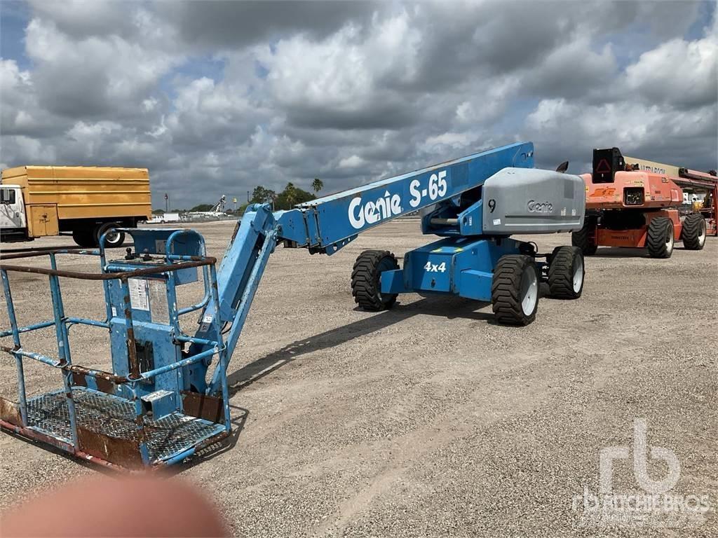 Genie S-65 Gelenkteleskoparbeitsbühnen