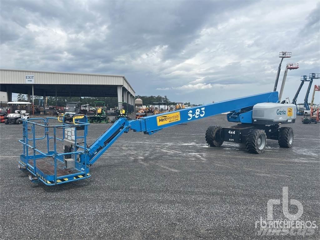 Genie S85 Gelenkteleskoparbeitsbühnen