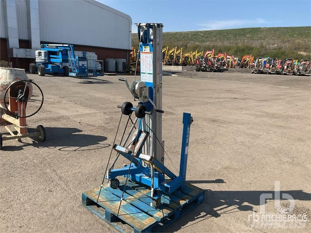 Genie SLA10 Fahrstühle, Seilwinden und Bauaufzüge
