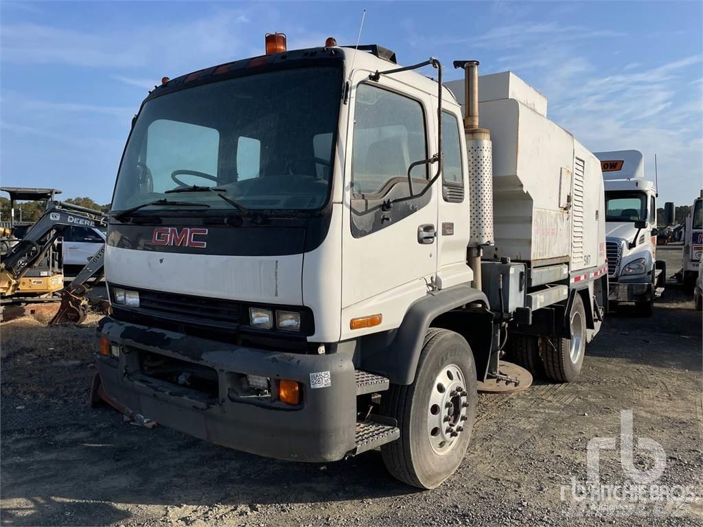 GMC T7500 Kehrmaschine