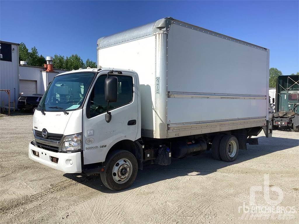 Hino 155 Lieferwagen