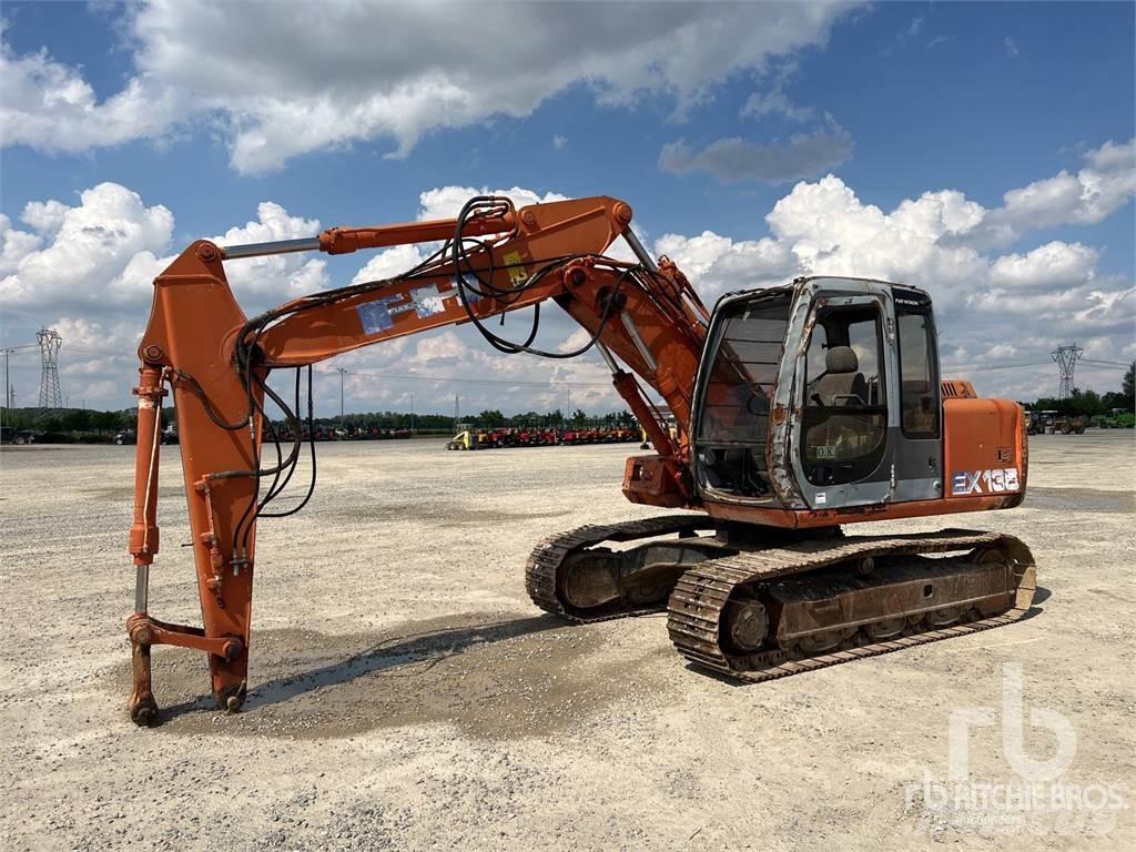 Hitachi EX135 Raupenbagger