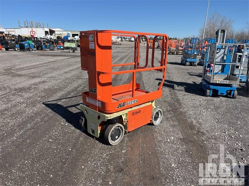 JLG 1230ES Gelenkteleskoparbeitsbühnen