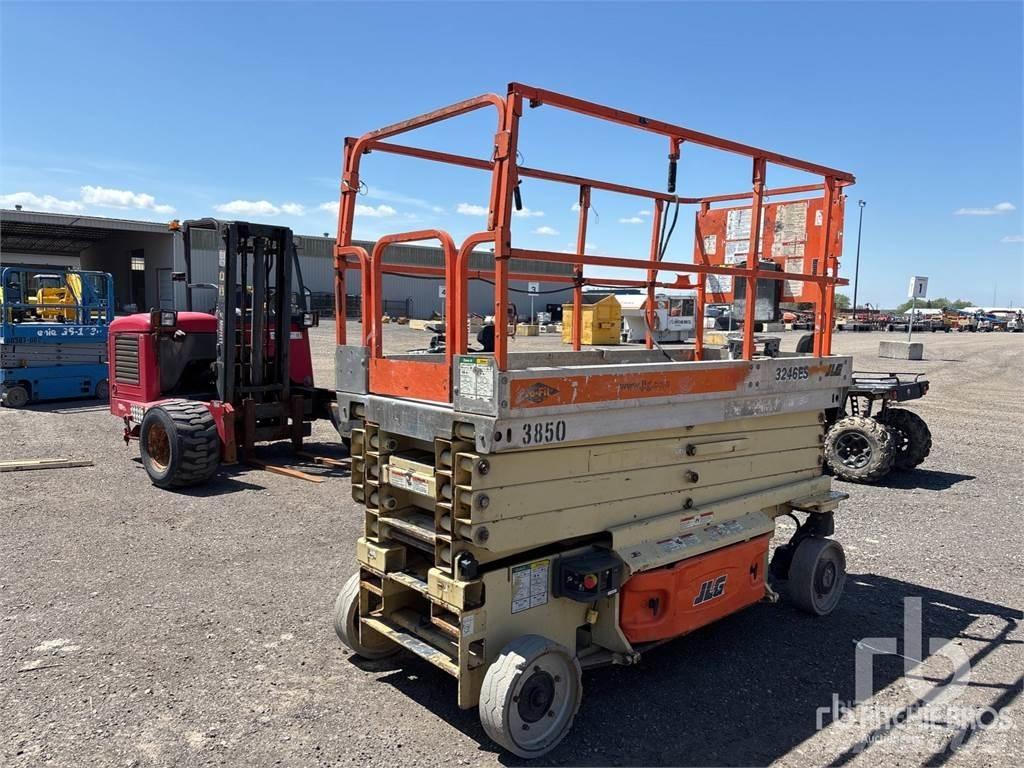JLG 3246ES Scheren-Arbeitsbühnen