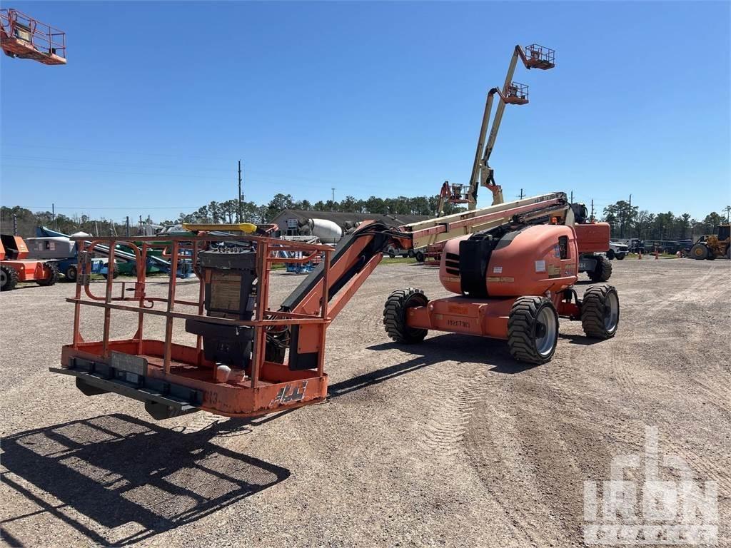JLG 600AJ Gelenkteleskoparbeitsbühnen