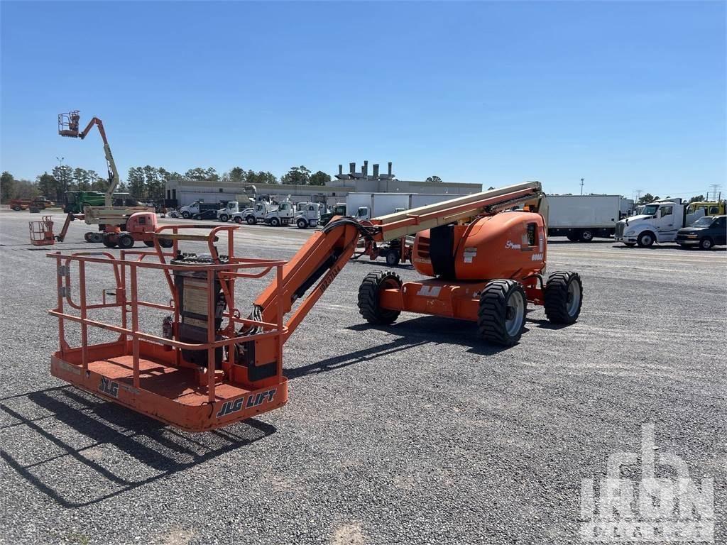 JLG 600AJ Gelenkteleskoparbeitsbühnen