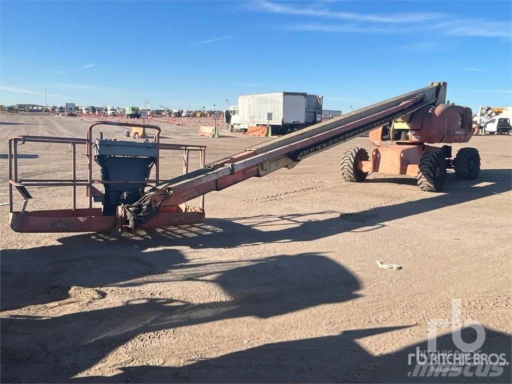 JLG 800S Gelenkteleskoparbeitsbühnen