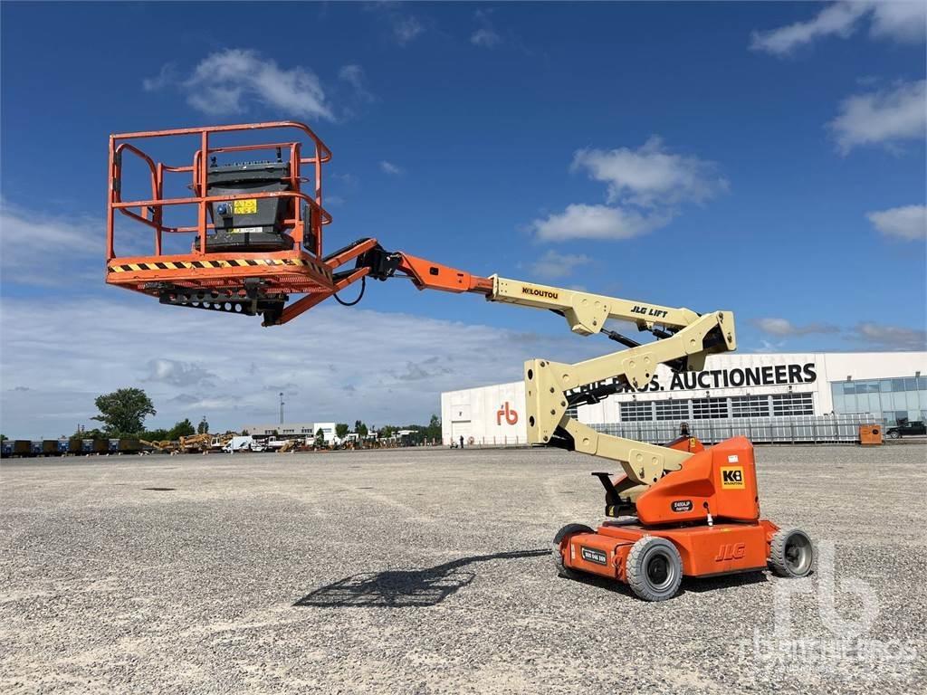 JLG E400AJPN Gelenkteleskoparbeitsbühnen