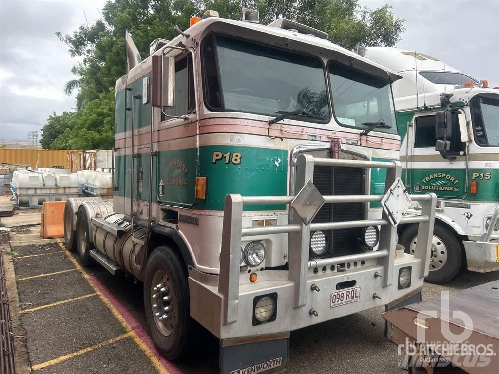 Kenworth K100E Sattelzugmaschinen
