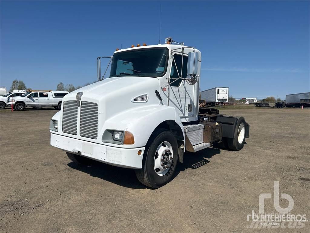 Kenworth T300 Sattelzugmaschinen