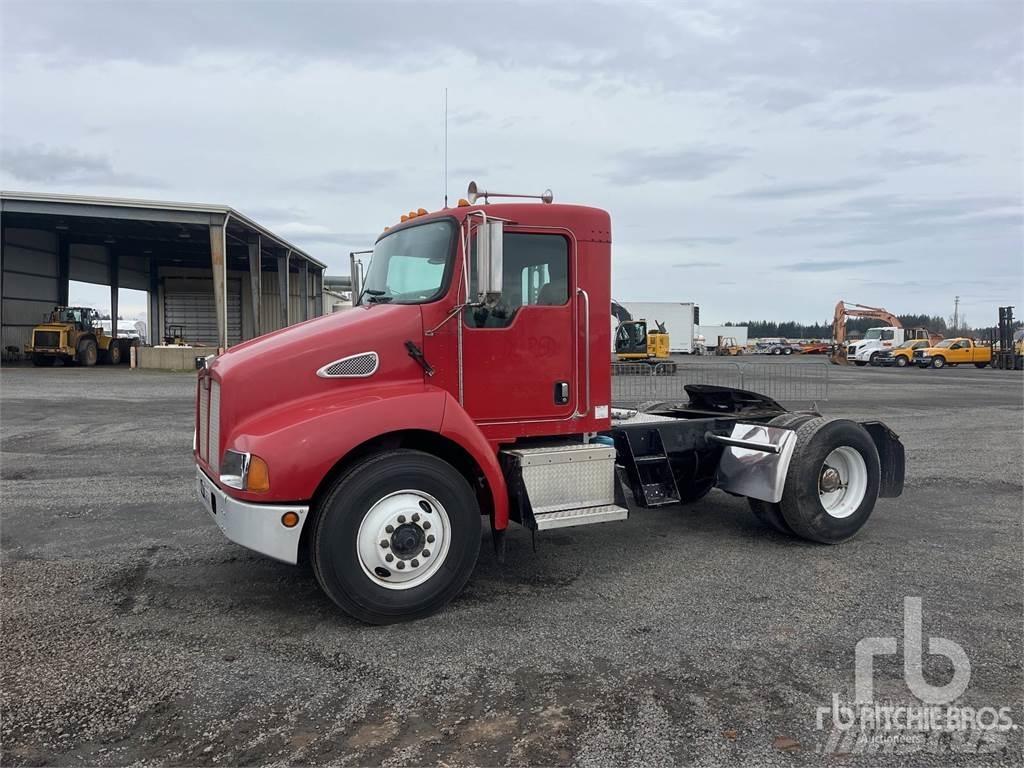 Kenworth T300 Sattelzugmaschinen