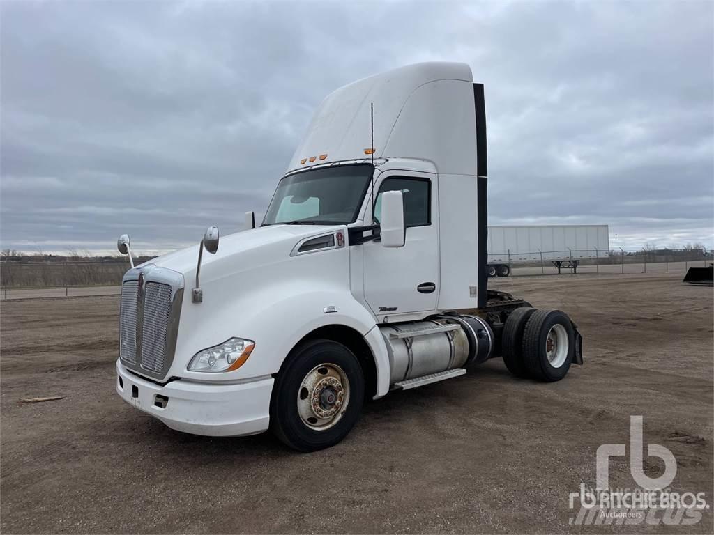 Kenworth T680 Sattelzugmaschinen
