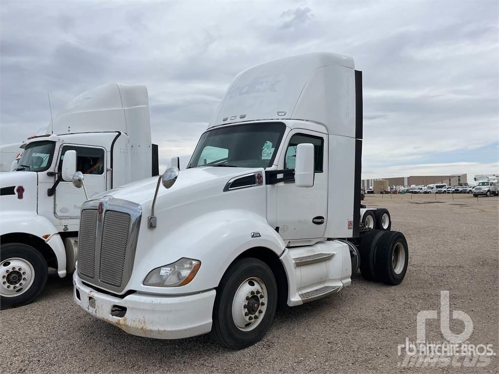 Kenworth T680 Sattelzugmaschinen