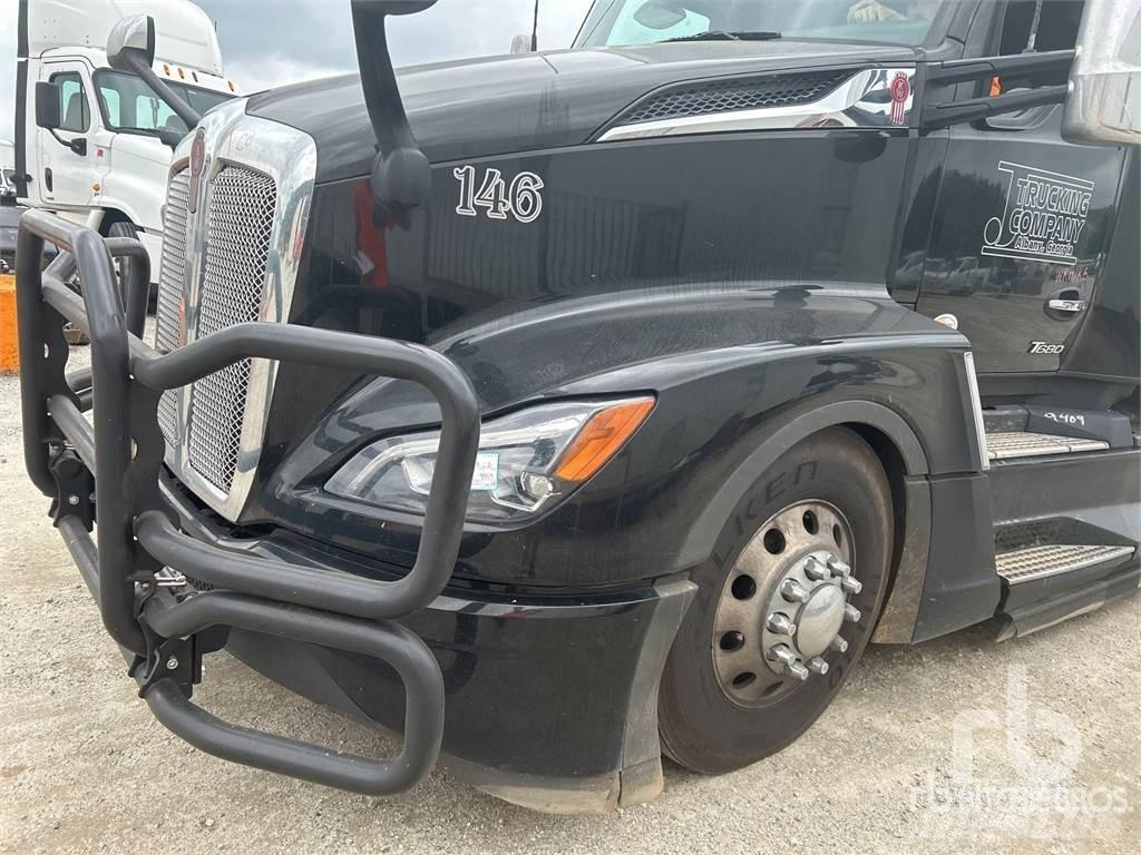 Kenworth T680 Sattelzugmaschinen
