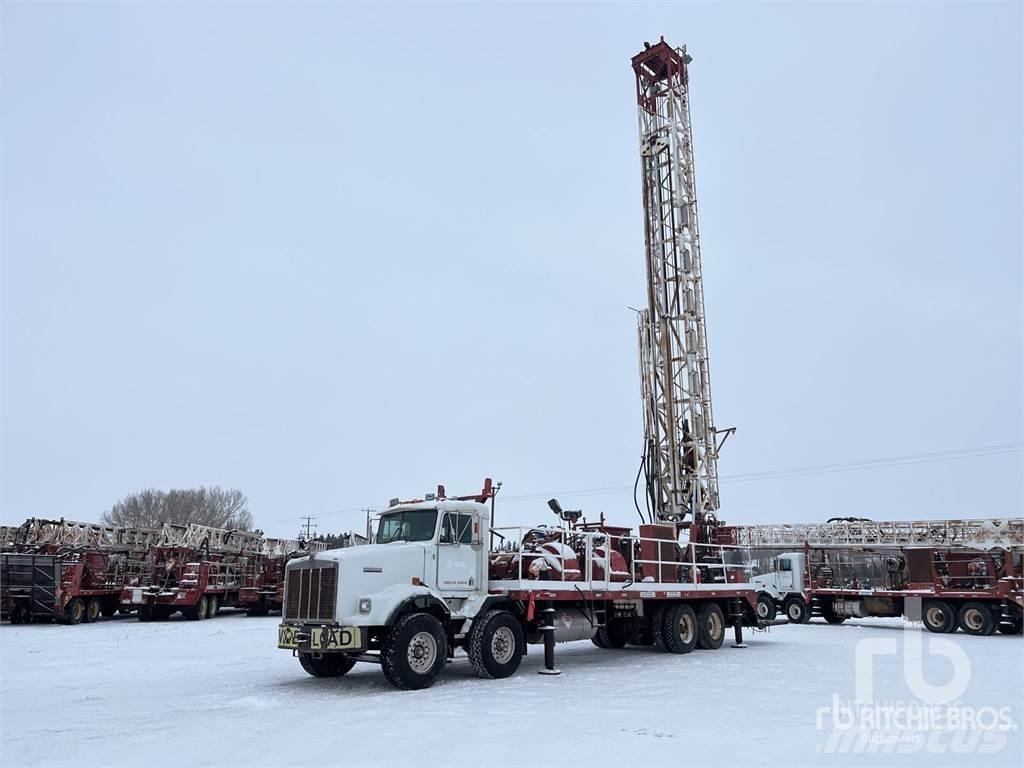 Kenworth T800 Fahrzeug mit mobiler Bohranlage