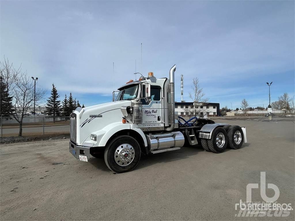 Kenworth T800 Sattelzugmaschinen