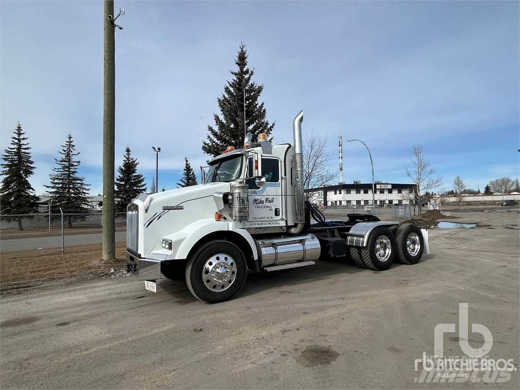 Kenworth T800 Sattelzugmaschinen