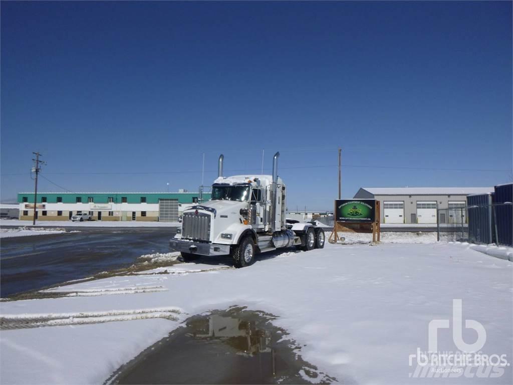 Kenworth T800 Sattelzugmaschinen