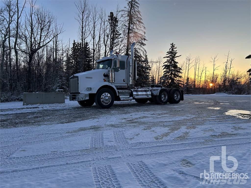 Kenworth T800 Sattelzugmaschinen
