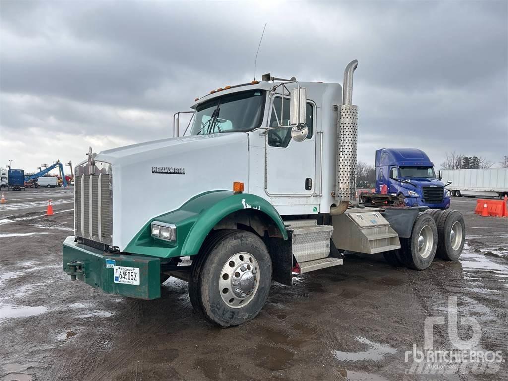 Kenworth T800 Sattelzugmaschinen