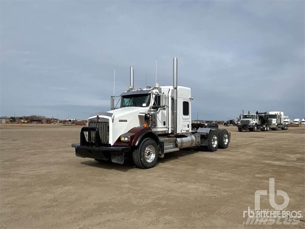 Kenworth T800 Sattelzugmaschinen