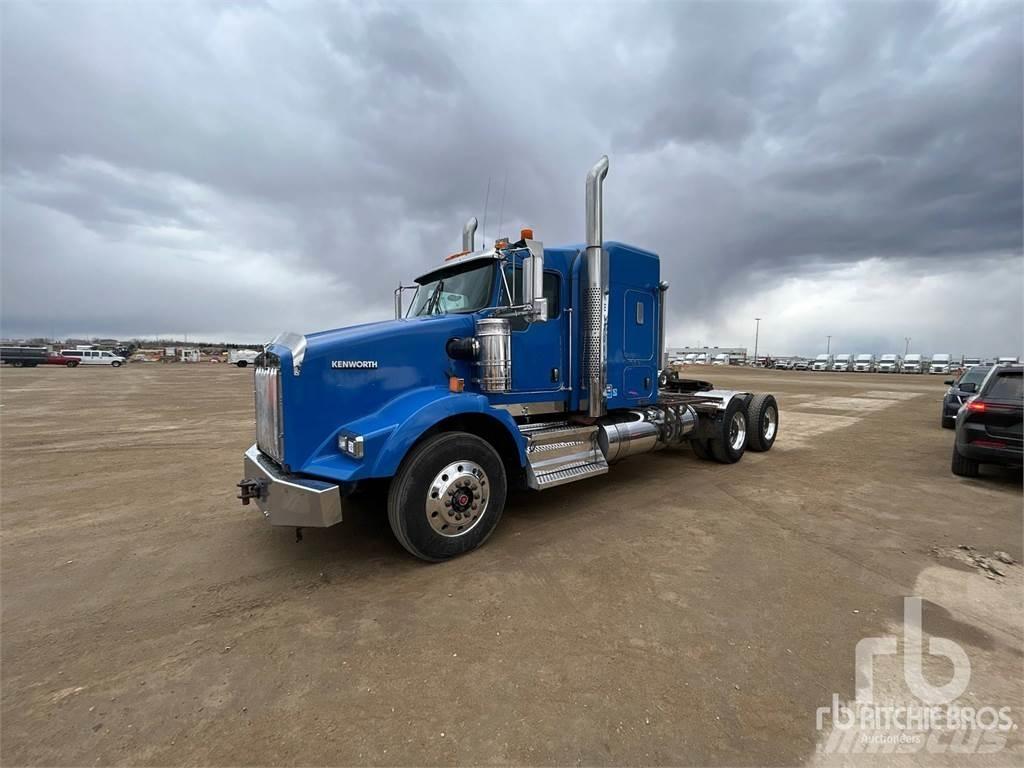 Kenworth T800 Sattelzugmaschinen