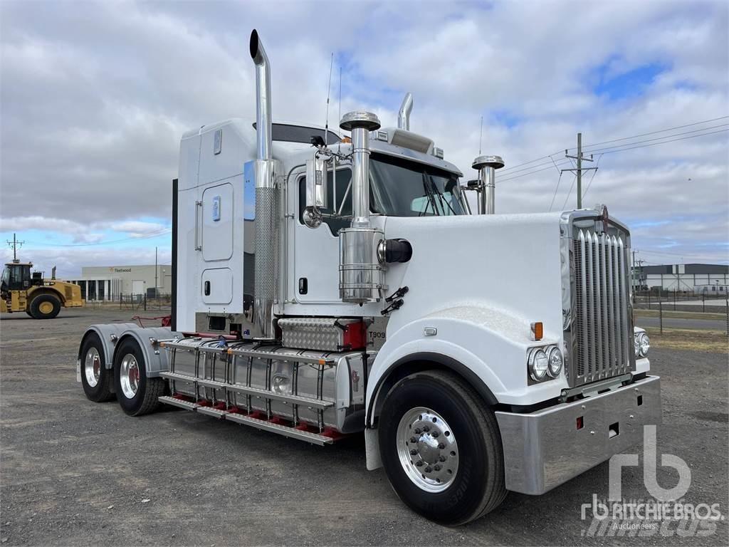 Kenworth T909 Sattelzugmaschinen
