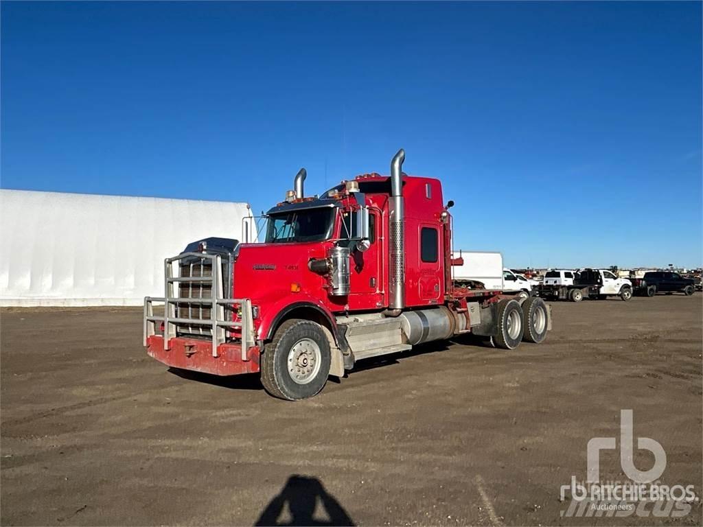 Kenworth W900 Pritschenwagen mit Seilwinde