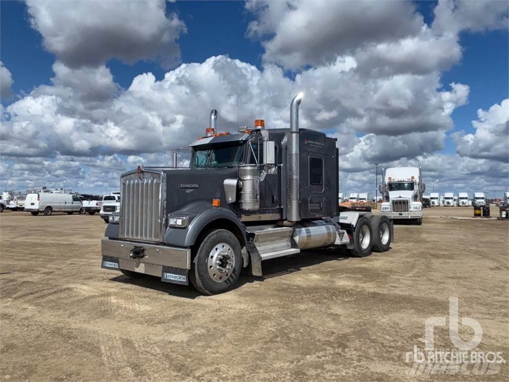 Kenworth W900 Sattelzugmaschinen