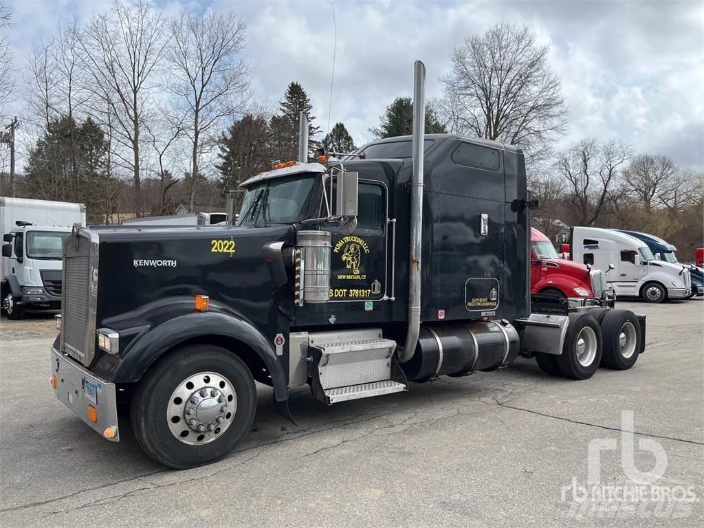 Kenworth W900L Sattelzugmaschinen