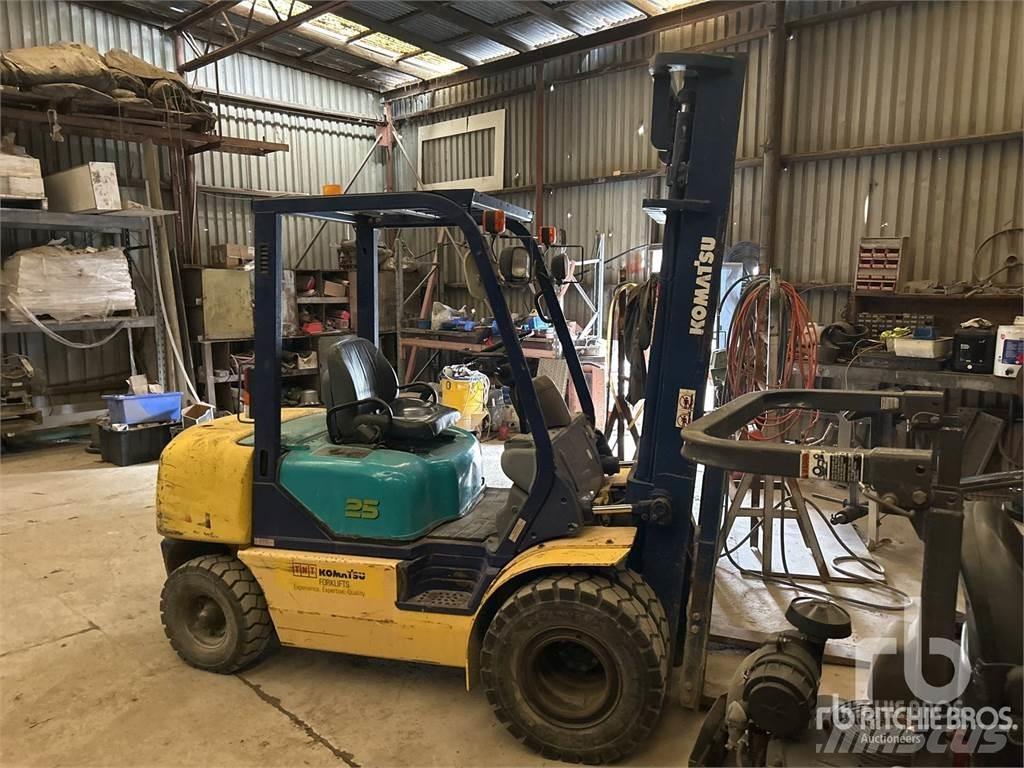 Komatsu FG25T12 Diesel heftrucks