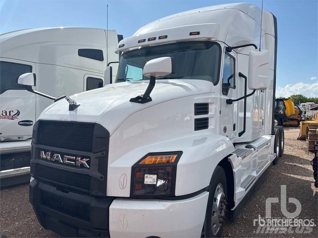 Mack AN64T Sattelzugmaschinen