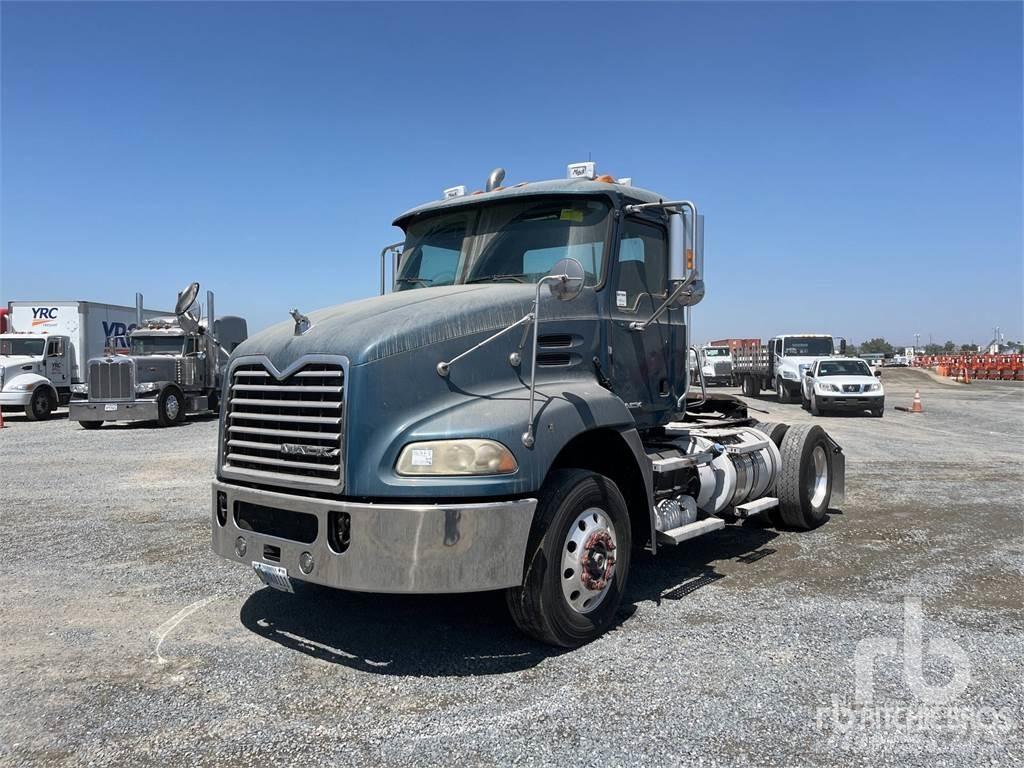 Mack CH612 Sattelzugmaschinen