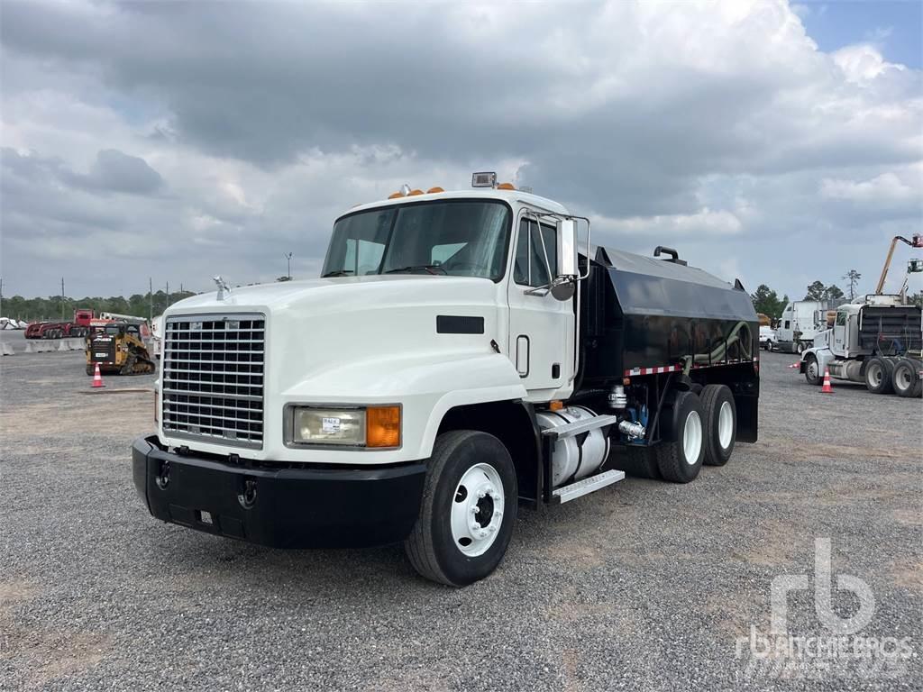 Mack CH613 Wassertanker