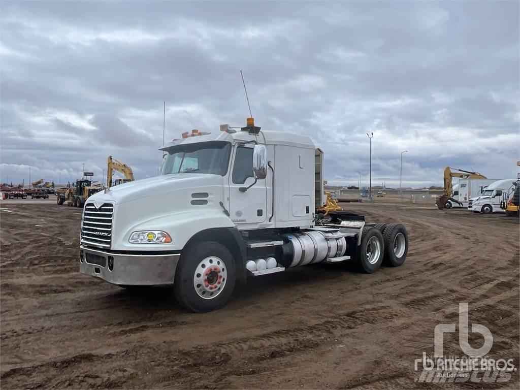 Mack CXU613 Sattelzugmaschinen
