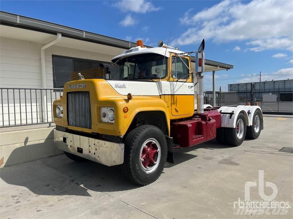Mack R685RS Sattelzugmaschinen