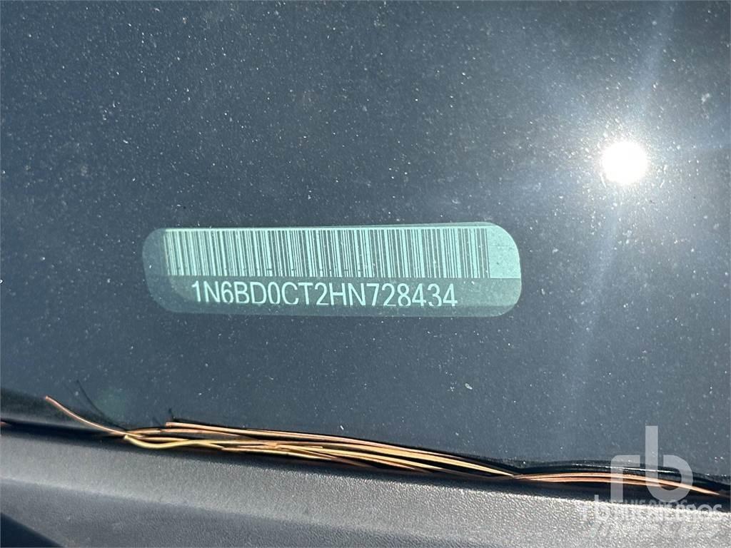 Nissan FRONTIER Pickup/Pritschenwagen
