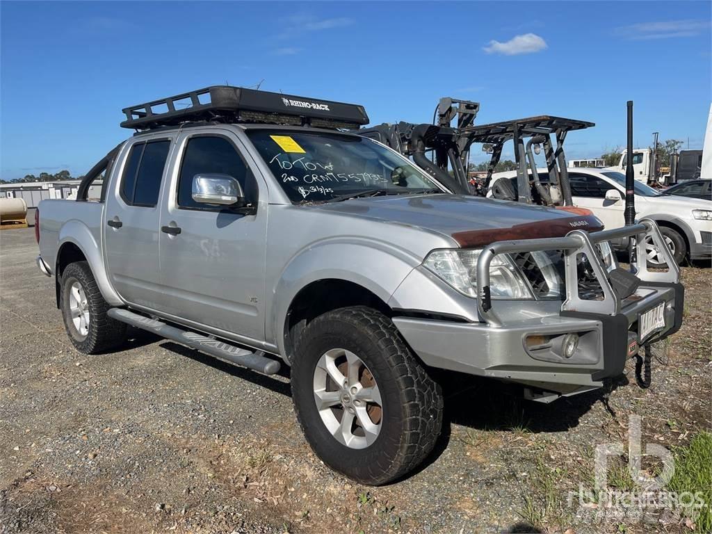 Nissan NAVARA Pickup/Pritschenwagen