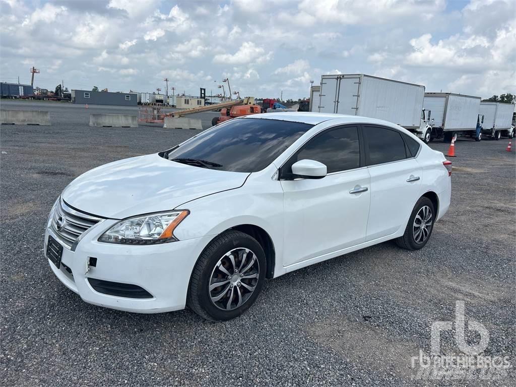 Nissan SENTRA PKWs