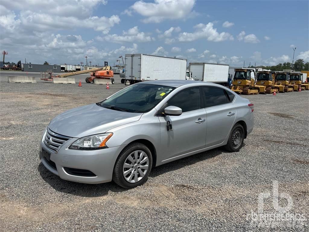 Nissan SENTRA PKWs