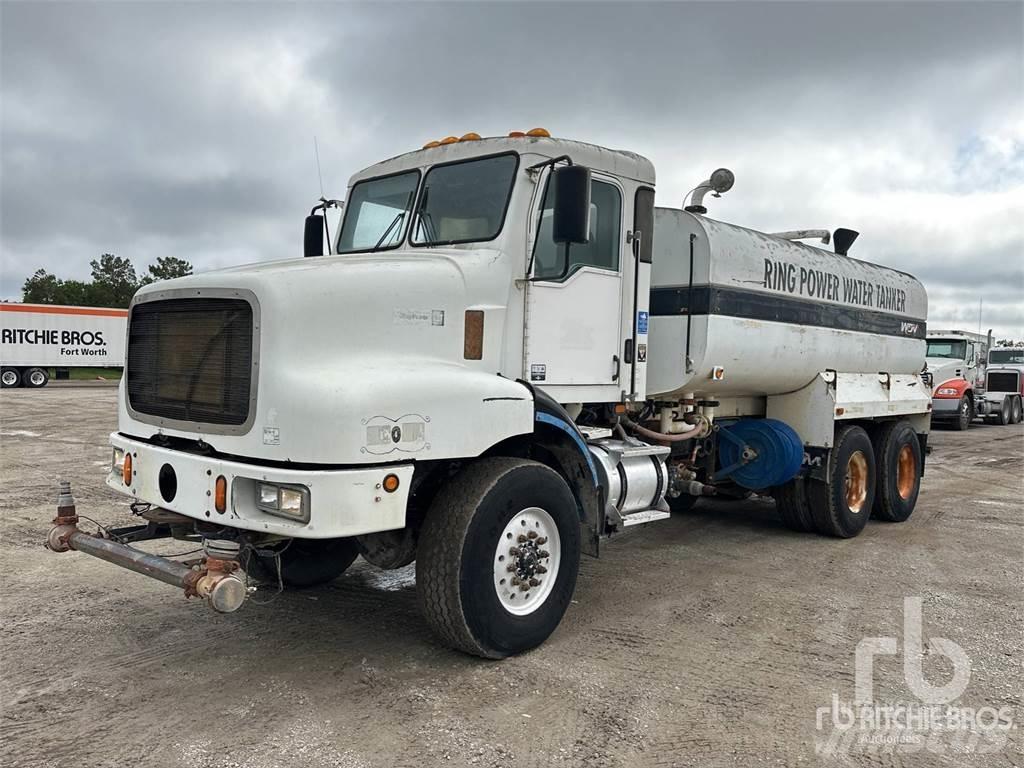 Oshkosh F2346 Wassertanker