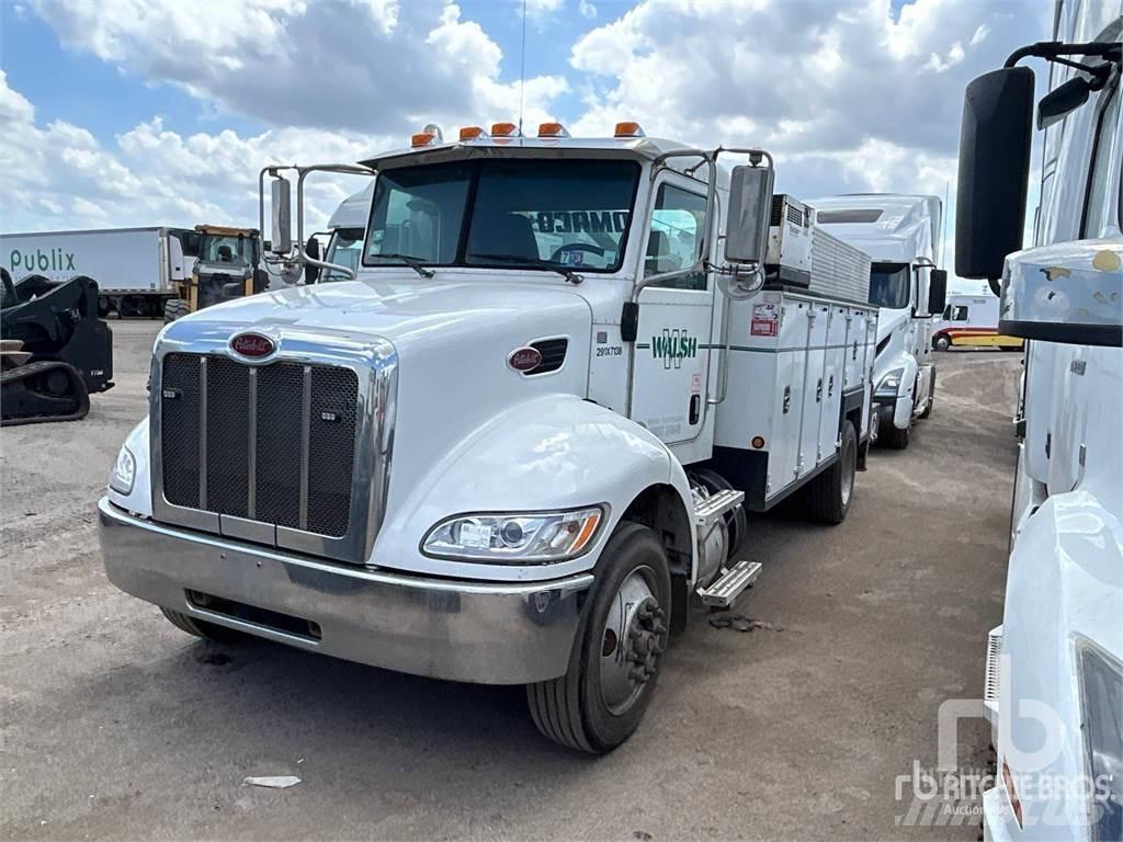 Peterbilt 337 Kommunal-Sonderfahrzeuge