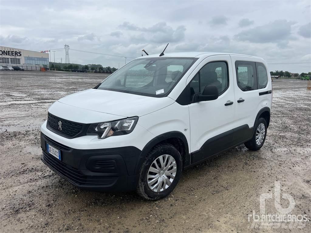 Peugeot RIFTER PKWs